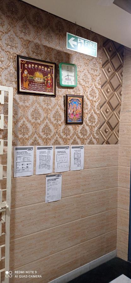 Hotel Ravi Residency 贾朗达尔 外观 照片